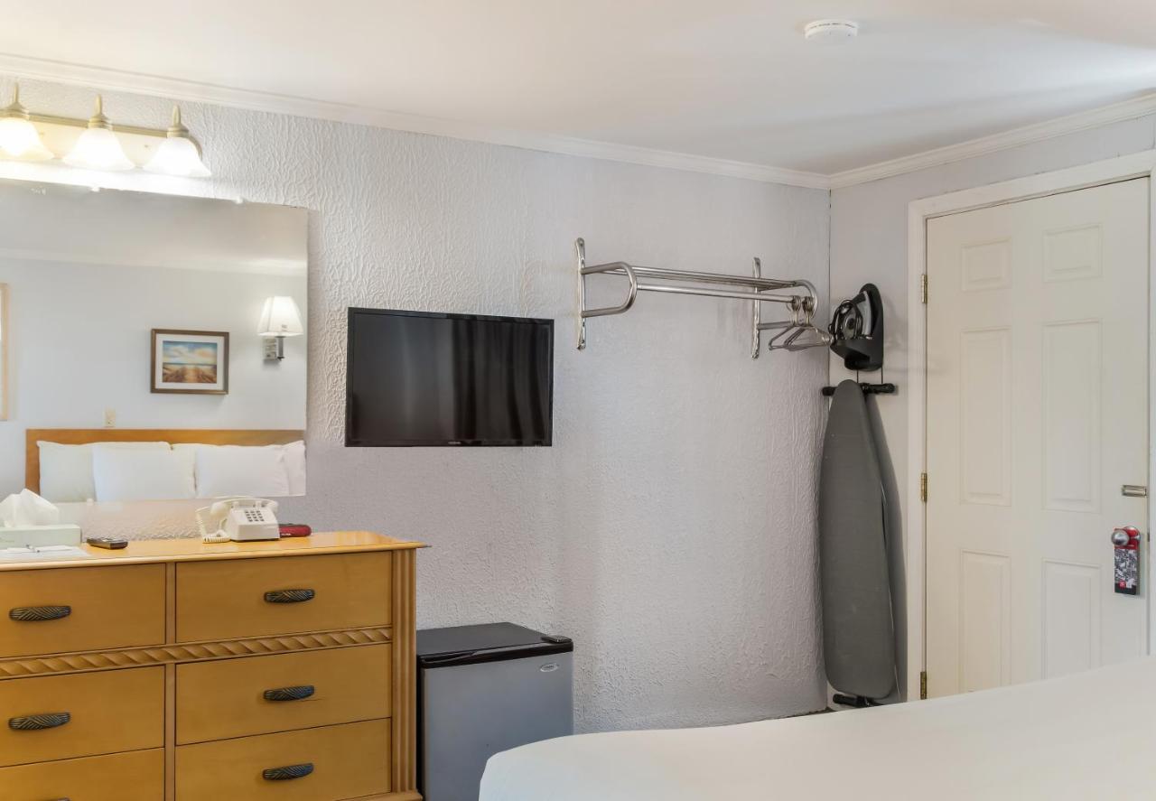 Americas Best Value Inn Hyannis Kültér fotó