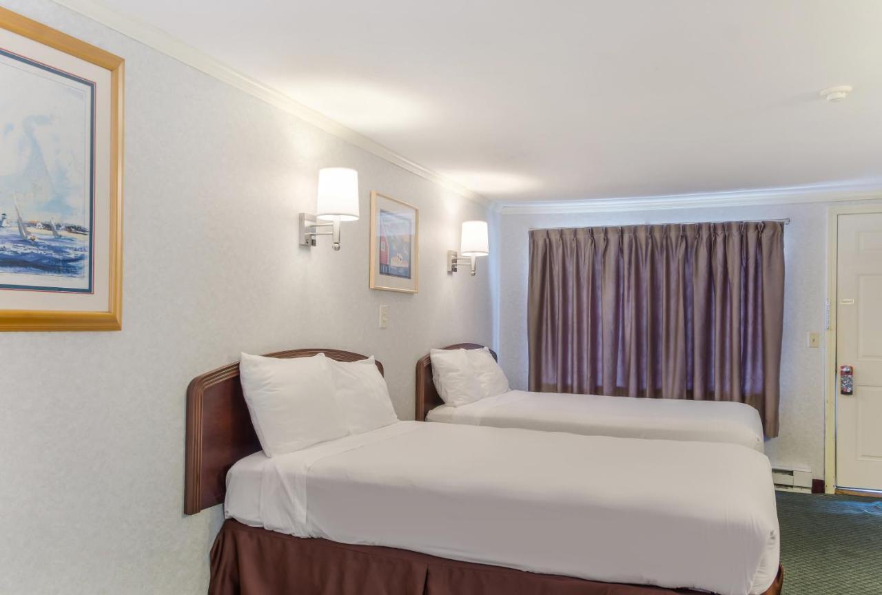 Americas Best Value Inn Hyannis Kültér fotó