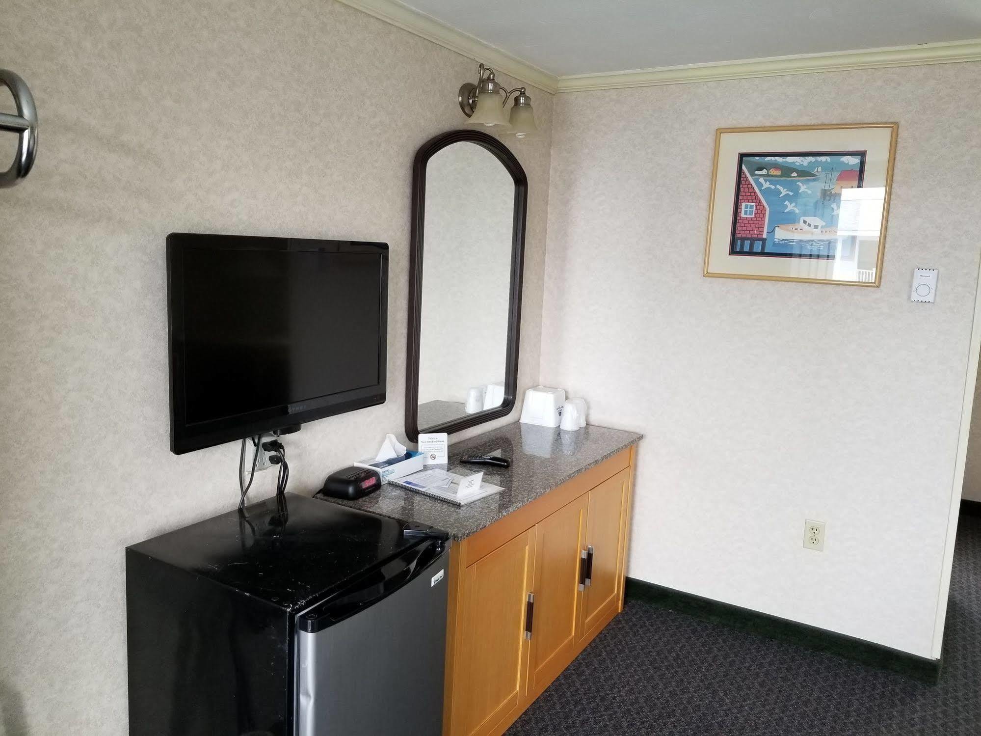 Americas Best Value Inn Hyannis Kültér fotó