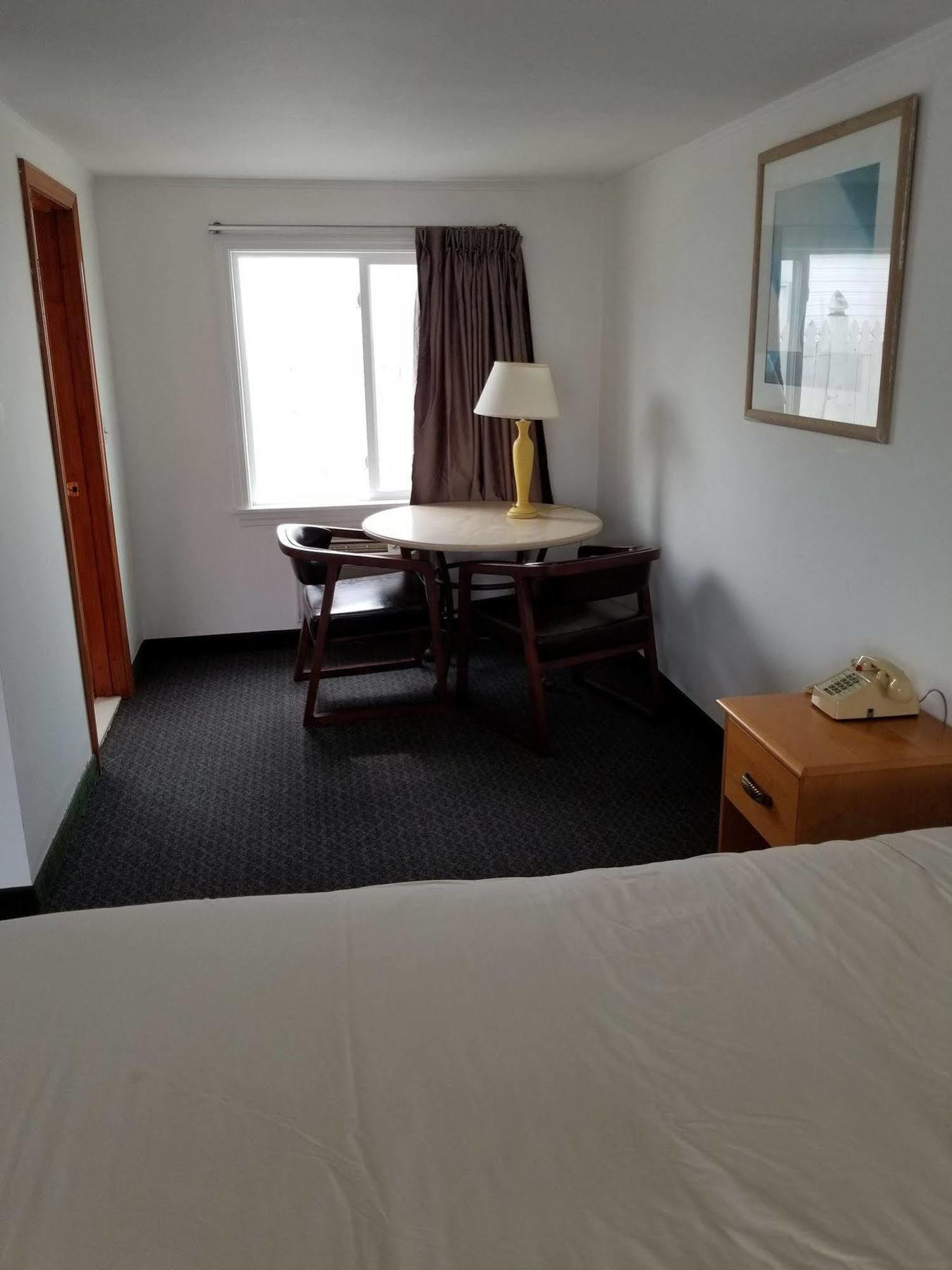 Americas Best Value Inn Hyannis Kültér fotó